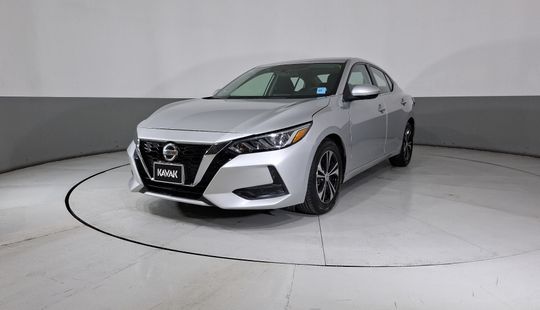 Nissan • Sentra
