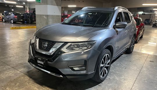 Nissan • X-Trail