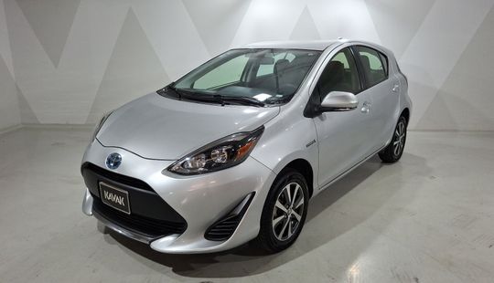 Toyota • Prius C