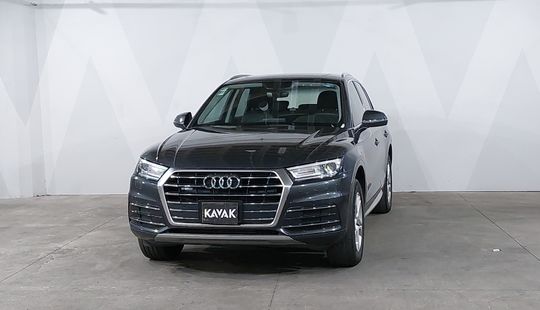 Audi • Q5
