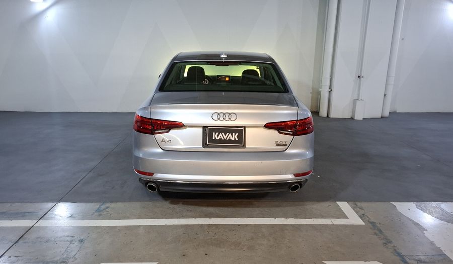 Audi A4 2.0 TFSI ELITE S-TRONIC QUATTRO Sedan 2017