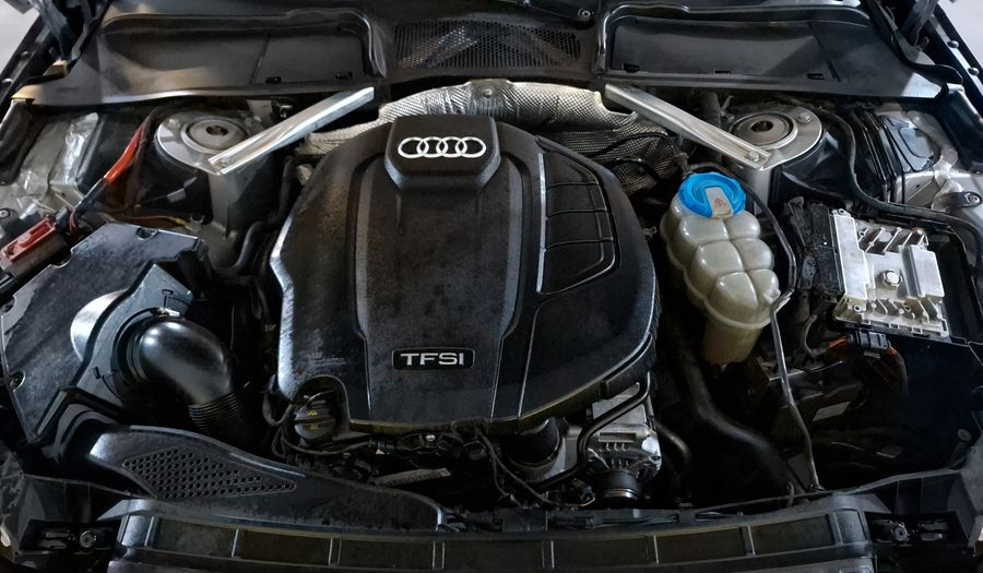 Audi A4 2.0 TFSI ELITE S-TRONIC QUATTRO Sedan 2017