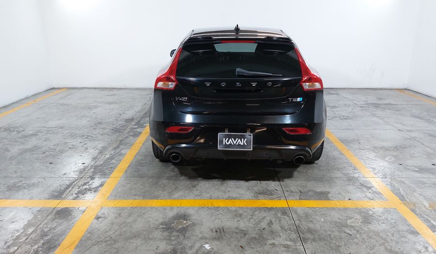 Volvo V40 2.0 R-DESIGN T5 Hatchback 2017