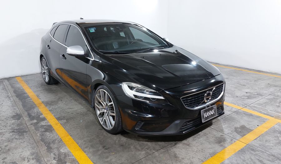 Volvo V40 2.0 R-DESIGN T5 Hatchback 2017