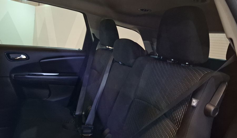 Dodge Journey 2.4 SE 7 PASAJEROS Suv 2017