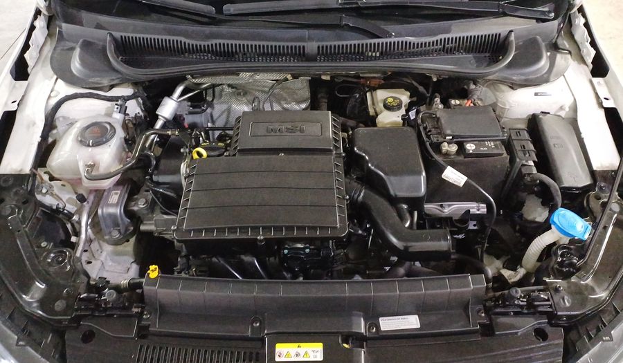 Volkswagen Virtus 1.6 COMFORTLINE AUTO Sedan 2022