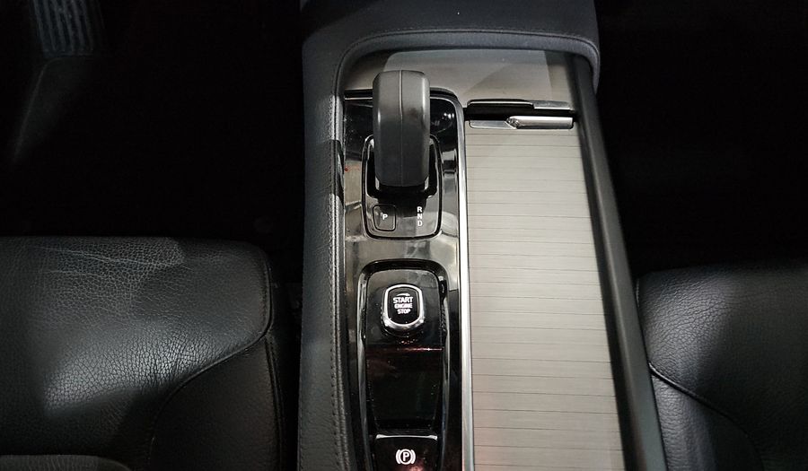 Volvo Xc90 2.0 B6 MHEV MOMENTUM AUTO AWD Suv 2022