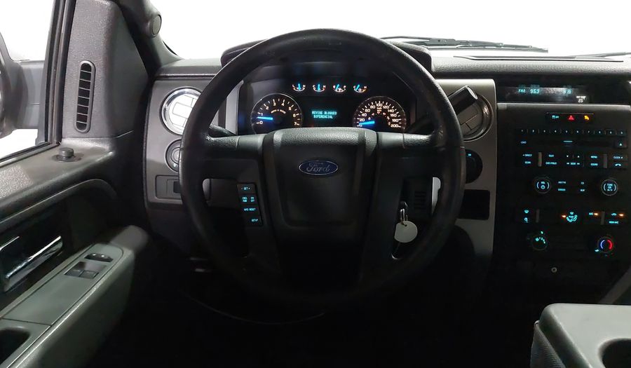 Ford Lobo 5.0 LOBO XLT REGULAR CAB 4X2 TA Pickup 2013