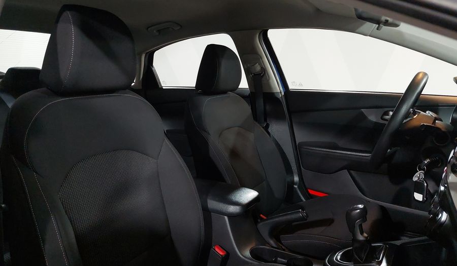 Kia Forte 2.0 L Sedan 2021