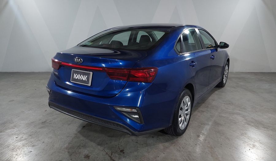 Kia Forte 2.0 L Sedan 2021