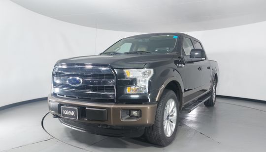Ford • Lobo