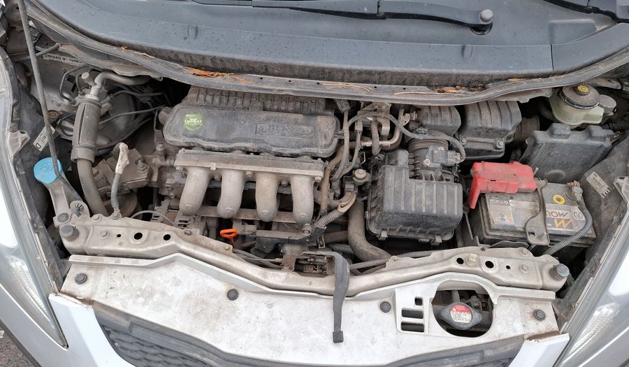 Honda Fit 1.4 LX MT Hatchback 2011