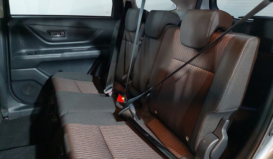 Toyota Avanza 1.5 XLE CVT Minivan 2024