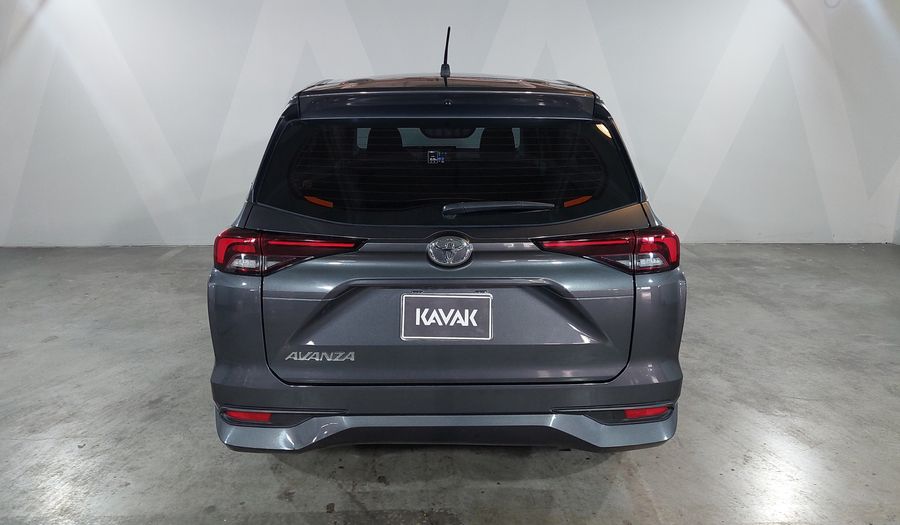 Toyota Avanza 1.5 XLE CVT Minivan 2024