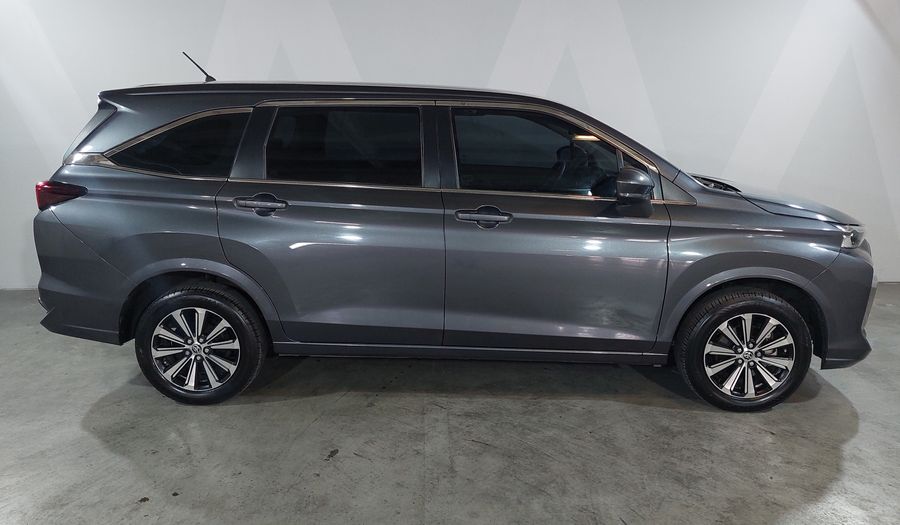 Toyota Avanza 1.5 XLE CVT Minivan 2024