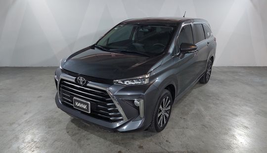 Toyota • Avanza