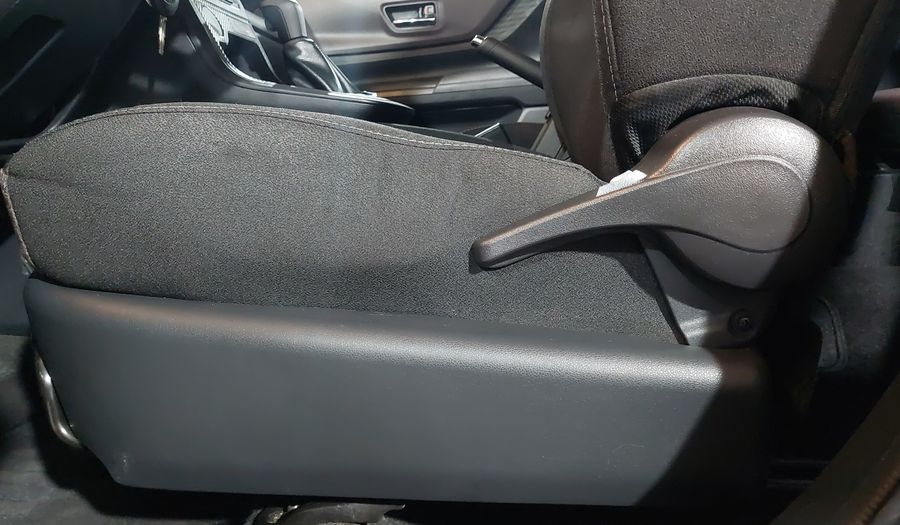 Toyota Avanza 1.5 XLE CVT Minivan 2024