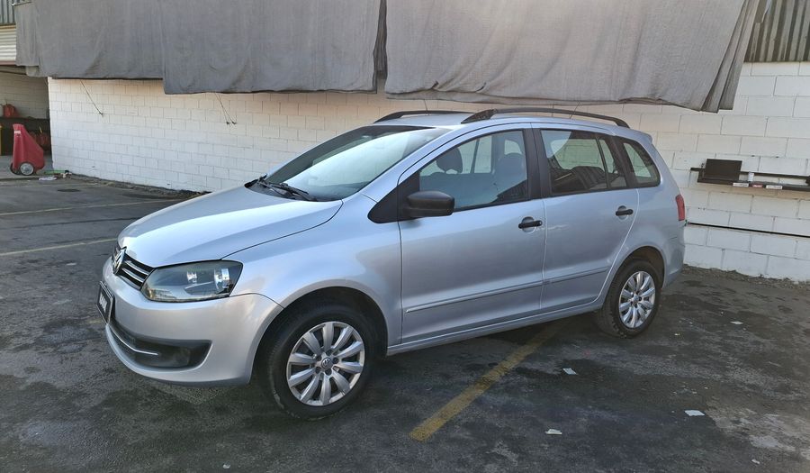 Volkswagen Suran 1.6 COMFORTLINE AB Wagon 2014
