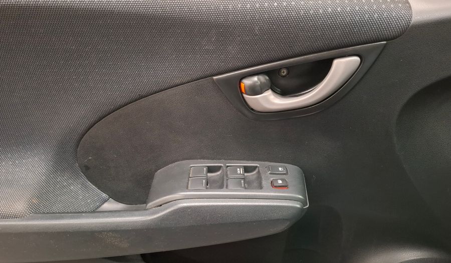 Honda Fit 1.4 LX MT Hatchback 2010