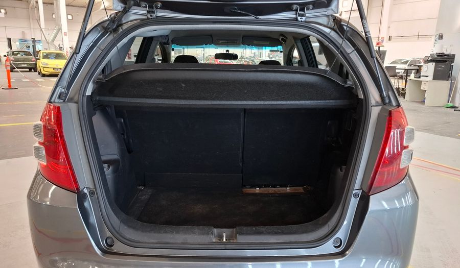 Honda Fit 1.4 LX MT Hatchback 2010