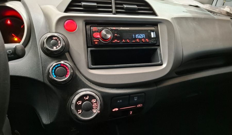 Honda Fit 1.4 LX MT Hatchback 2010