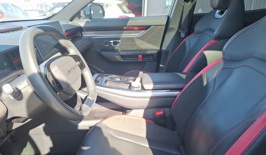 Jetour Dashing 1.6T LIMITED 7DCT Suv 2024