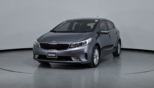 Kia • FORTE