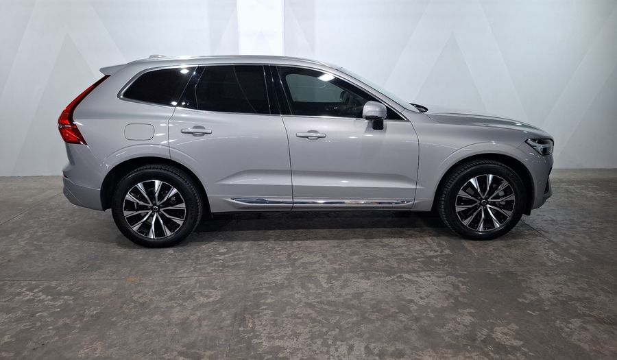 Volvo Xc60 2.0 B6 MHEV ULTIMATE AUTO AWD Suv 2023