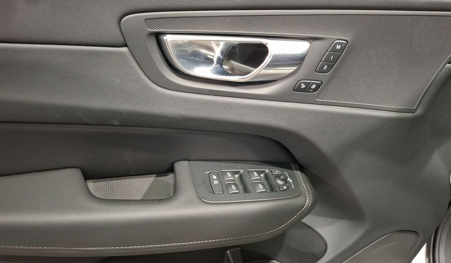 Volvo Xc60 2.0 B6 MHEV ULTIMATE AUTO AWD Suv 2023