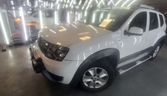 Renault • Duster