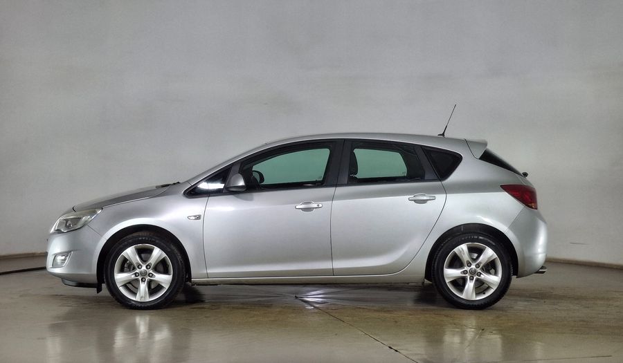 Opel Astra 1.6 TURBO ENJOY AUTO Hatchback 2014