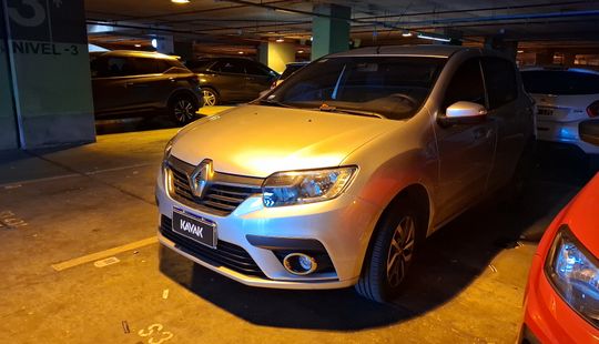 Renault • Sandero