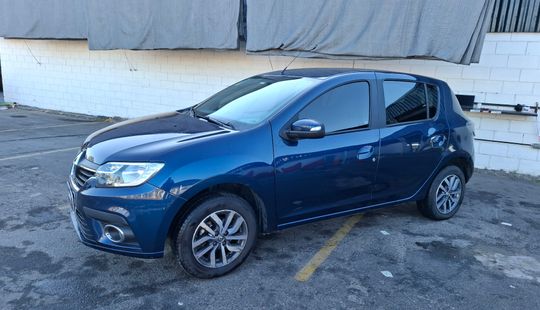 Renault • Sandero