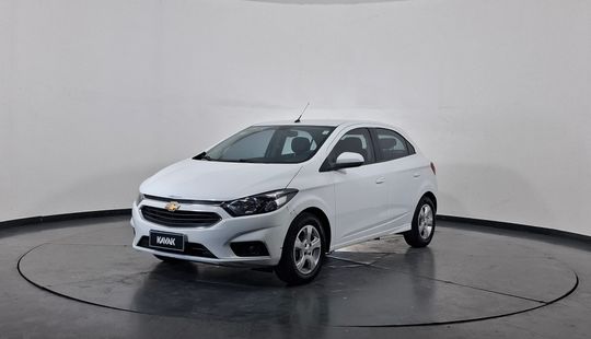 2018 • 122.300 km • Manual