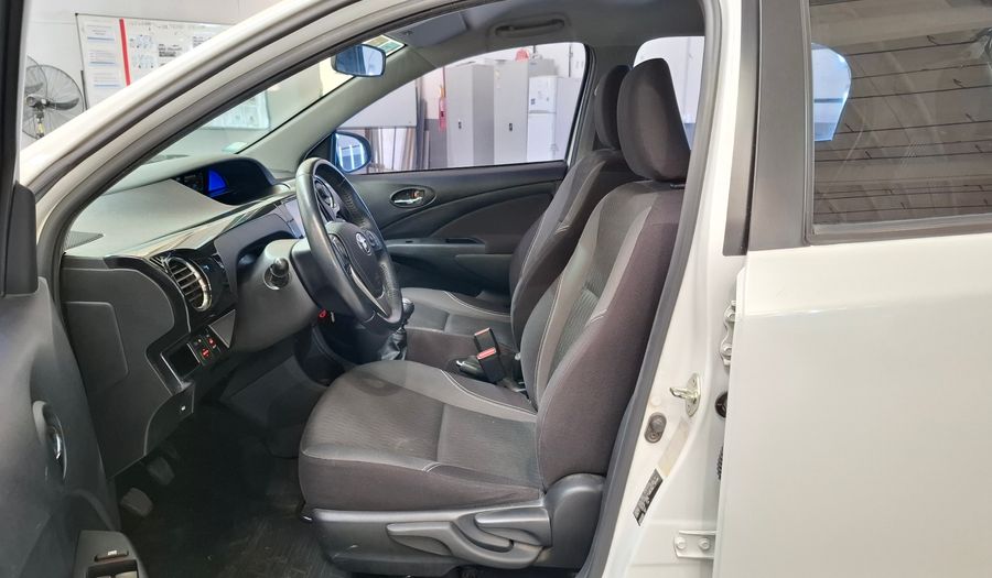 Toyota Etios 1.5 XLS Hatchback 2018