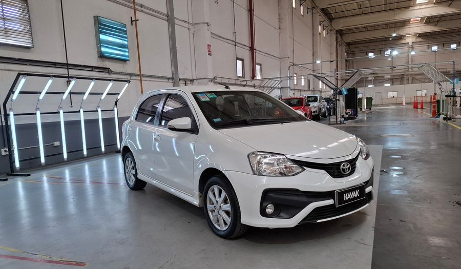 Toyota Etios 1.5 XLS Hatchback 2018