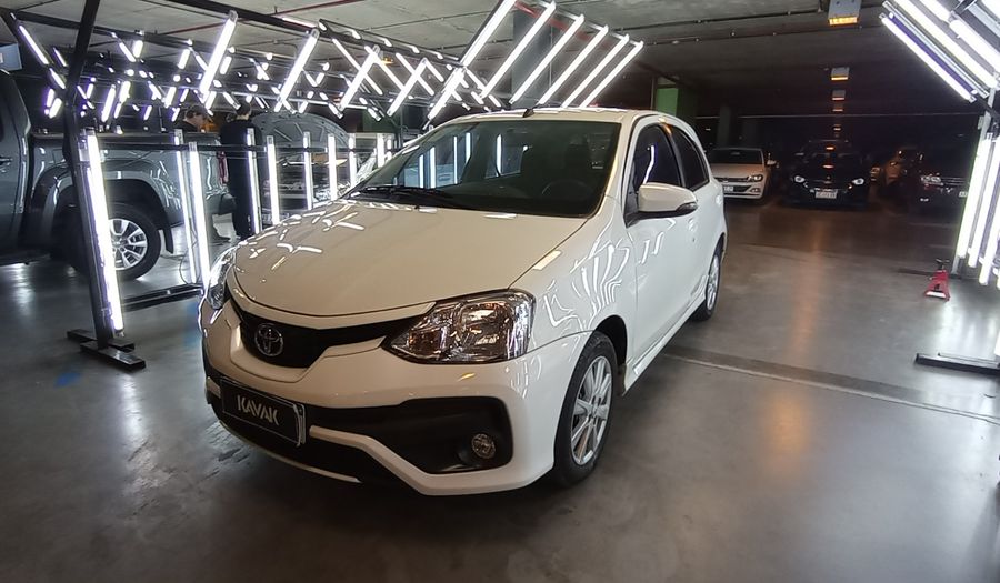 Toyota Etios 1.5 XLS Hatchback 2018
