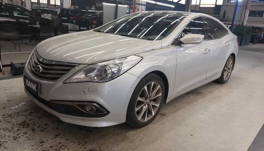 Hyundai • Azera