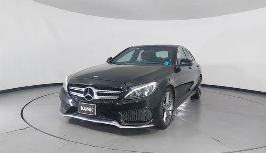 Mercedes Benz • Clase C