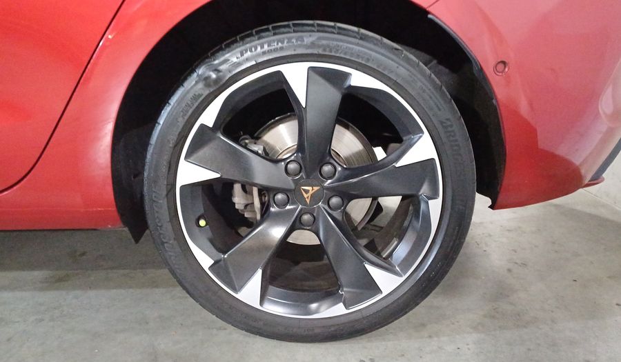 Cupra Leon 2.0 190HP DCT Hatchback 2024