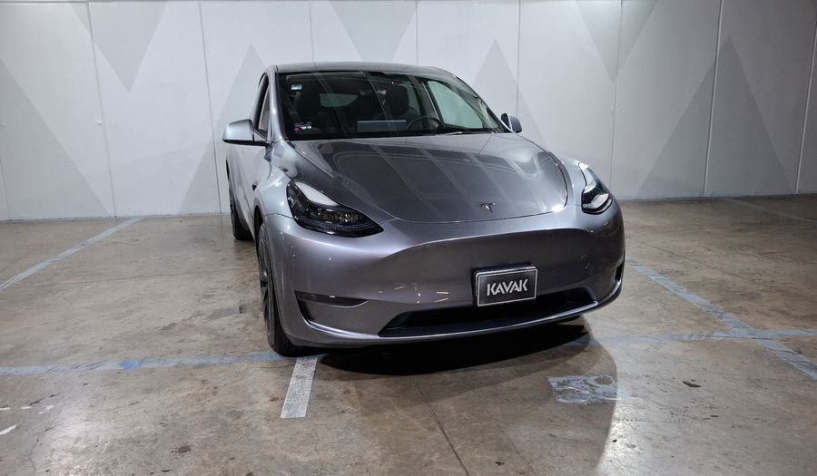 Tesla Model Y BEV RWD AUTO Suv 2025