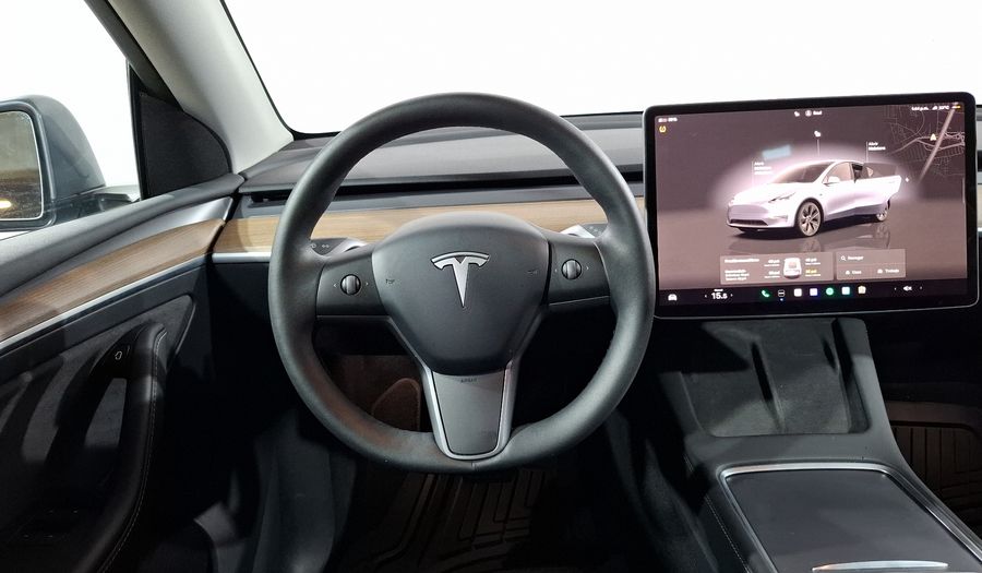 Tesla Model Y BEV RWD AUTO Suv 2025