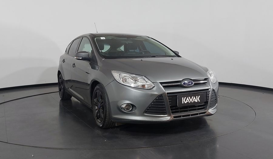 Ford Focus SE Hatchback 2015