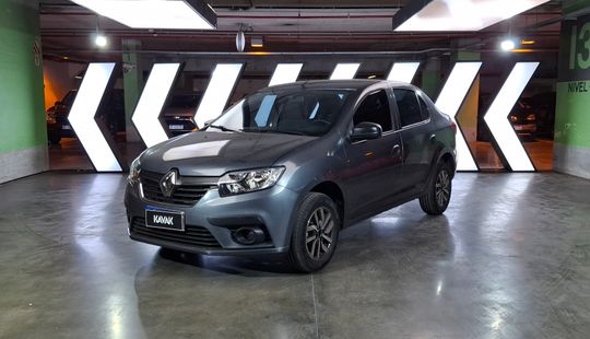 Renault • Logan