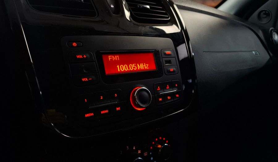 Renault Logan 1.6 LIFE Sedan 2023