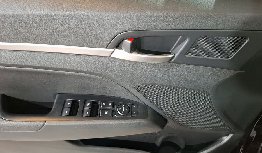 Hyundai Elantra 2.0 LIMITED TECH NAVI AUTO Sedan 2019
