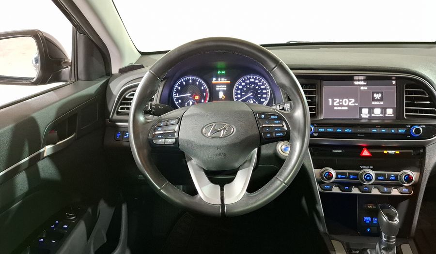 Hyundai Elantra 2.0 LIMITED TECH NAVI AUTO Sedan 2019
