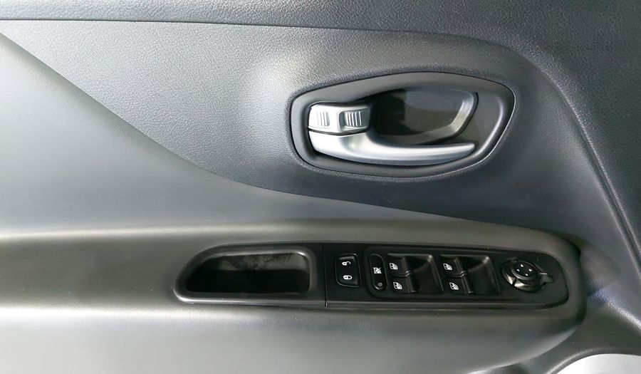 Jeep Renegade 1.8 LATITUDE AUTO Suv 2022