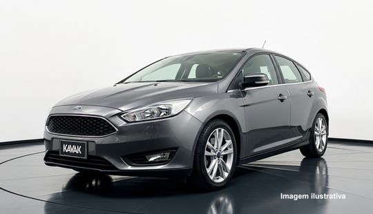 Ford • Focus