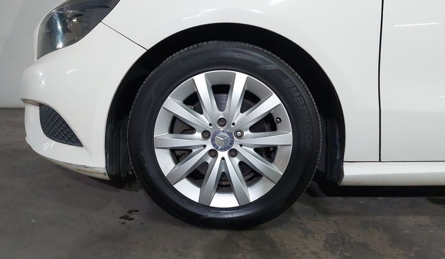 Mercedes Benz Clase A 1.6 180 CGI 7G-DCT Hatchback 2015
